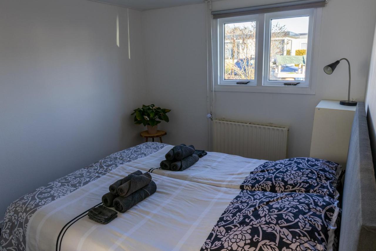 Luxe Chalet Strubben-Kniphorstbos Anloo Hotel Bagian luar foto